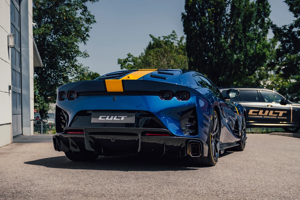 Ferrari 812 Competizione